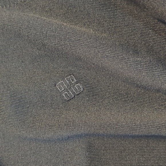 Givenchy Sport Lightweight S/S Sweater Top - Picture 2 of 8